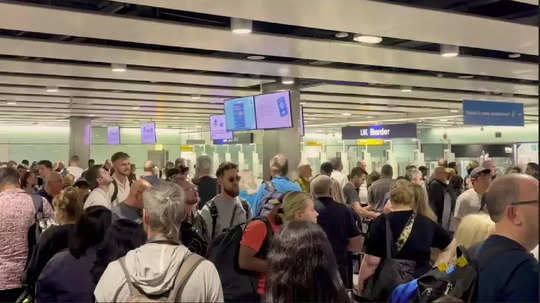 uk airport immigration system problem