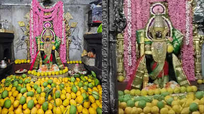 अक्षय तृतीया पर कोल्हापुर के महालक्ष्मी मंदिर को 100 दर्जन आमों से सजाया, अंबाबाई देवी की भव्य पूजा देखिए