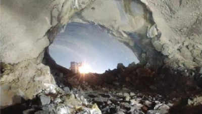 Sungal Tunnel : सुंगल बोगद्याचे खोदकाम अखेर पूर्ण, जम्मू-पूँच दरम्यान प्रवासाचा वेळ निम्म्याने कमी