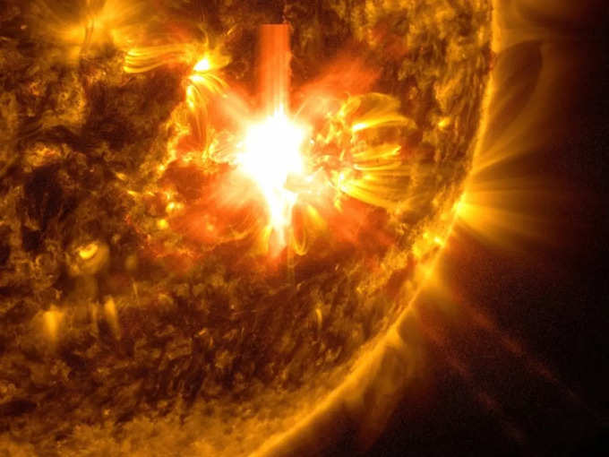 ​सौर चक्र की सबसे बड़ी चमक