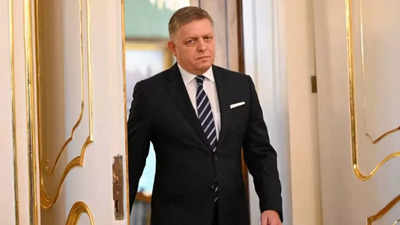 स्लोवाकिया के प्रधानमंत्री गोलीबारी में घायल, अस्पताल में भर्ती, हमलावर गिरफ्तार