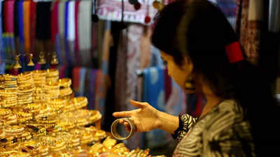 सोने की खरीदारी के सुनहरे नियम: ऐसे खरीदें शुद्ध और असली सोना, बनें जागरूक ग्राहक