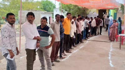 Indore Lok Sabha Seat: इंदौर लोकसभा सीट पर मतगणना के दिन जोड़े जाएंगे में 4 हजार पोस्टल बैलेट, जानें कैसे जुड़ेंगे वोट