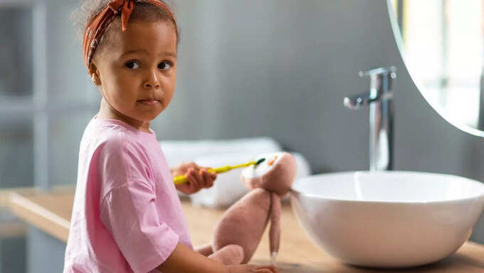 Teach techniques to control urination