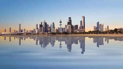kuwait Work Visa: കുവൈറ്റില്‍ പുതിയ വര്‍ക്ക് പെര്‍മിറ്റുകള്‍, വിസ ട്രാന്‍സ്ഫര്‍; നിയമഭേദഗതി ജൂണ്‍ മുതല്‍ പ്രാബല്യത്തില്‍ വരും