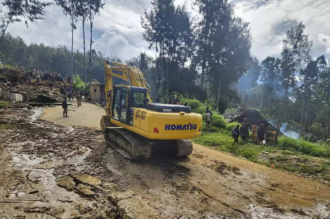 UN migration agency estimates more than 670 killed in Papua New Guinea landslide.