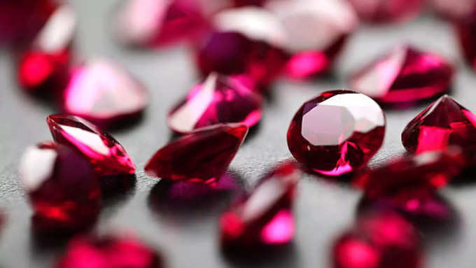 Benefits of wearing ruby