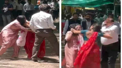 Indore News: कोर्ट में महिलाओं का दंगल, जमकर चले लात-घूंसे, एक दूसरे का बाल पकड़कर खींचा