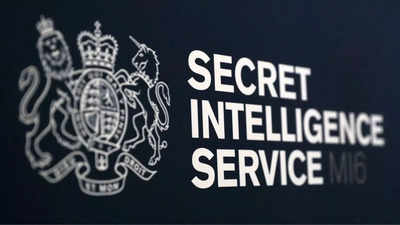 जासूसी के लिए चीनी कपल्स को भर्ती कर रहा MI6... चीन का ब्रिटेन पर आरोप
