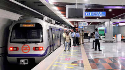 यात्रीगण कृपया ध्यान दें! दिल्ली मेट्रो के इन दो स्टेशनों पर  प्रवेश और निकास बंद, जानिए डिटेल