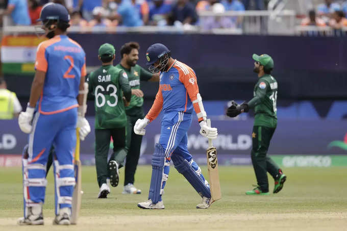 टी20 में पाकिस्तान ने भारत को पहली बार ऑल आउट किया