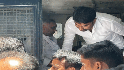 सुल्तानपुर में पूर्व विधायक चंद्रभद्र सिंह सोनू समेत 2 को हुई जेल, जानिए क्‍या है पूरा मामला