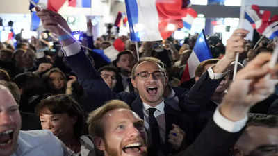 युरोपीय महासंघाच्या संसदेत उजव्या पक्षांची सरशी; फ्रान्सचे अध्यक्ष इमॅन्सुएल मॅक्रॉन यांचाही निवडणुकीत दारुण पराभव