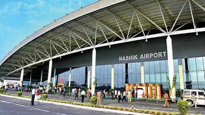 Nashik Airport: विमान हैदराबादला, बॅगा नाशिकमध्येच; इंडिगोच्या गलथान कारभारामुळे प्रवाशांचे हाल