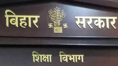 बिहार: शिक्षा विभाग ने राज्य विश्वविद्यालयों के बैंक खाते ‘फ्रीज’ करने का आदेश लिया वापस, वेतन भुगतान का रास्ता साफ