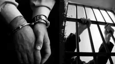Nawada News: बिहार में फ्लिपकार्ट के नाम पर ठगी करने वाले 10 लोग गिरफ्तार