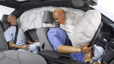एयरबैग्स ना खुलने पर कार में बैठे लोगों को क्या-क्या नुकसान हो सकते हैं, अपनी सुरक्षा से जुड़ीं बातें जानें