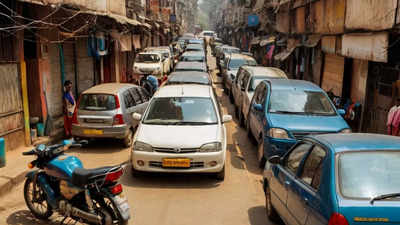 दिल्ली में खूब हो रही गलत तरीके से पार्किंग, इस साल के आंकड़ें देखकर समझ जाएंगे