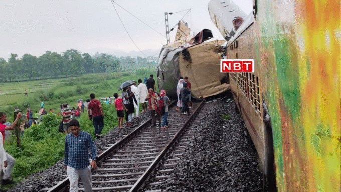 ममता बनर्जी ने भेजी टीम