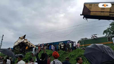 Kanchanjungha Express Accident : দোয়া শেষে জান কুরবান প্রাণরক্ষায়, পড়ে রইল কুরবানির মাংস