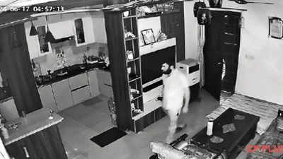 गाजियाबाद में फंस गया चोर: नैनीताल गया था परिवार, CCTV अलर्ट आने पर मालिक ने दी सूचना, पुलिस ने दबोचा
