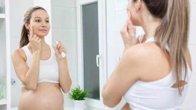Pregnancy Skin Care: গর্ভবতী মহিলাদের শরীরে ক্ষতি করে না এসব ক্রিম-সিরাম, নিশ্চিন্তে ব্যবহার করুন প্রেগনেন্সিতে