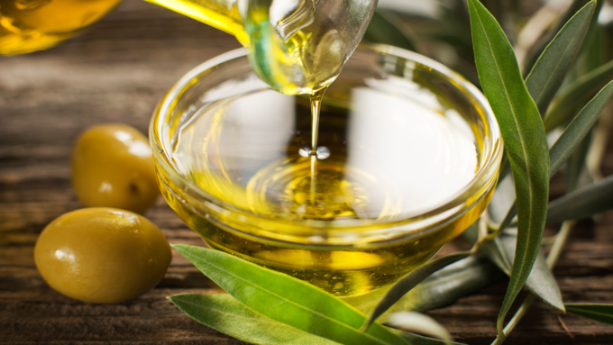 hair oil for baldness olive oil