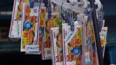 Karunya Lottery Result Today: ഇന്നത്തെ ഭാഗ്യശാലിക്ക് 80 ലക്ഷം, ഈ ടിക്കറ്റാണോ കൈയിലുള്ളത്? കാരുണ്യ ലോട്ടറി ഫലം പുറത്ത്