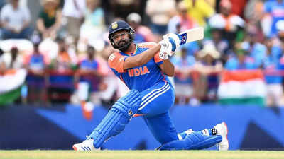 हिटमैन हिट तो टीम इंडिया सुपरहिट, रोहित शर्मा ने 5 रेकॉर्ड बना ऑस्ट्रेलिया की धज्जियां उड़ा दीं