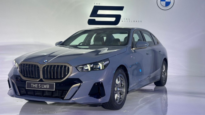 BMW 5 சீரிஸ் LWB: