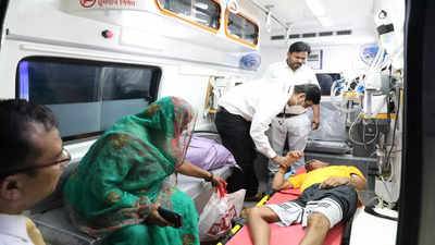 Rewa News: एमपी के एयर एंबुलेंस ने रीवा से पहली बार भरी उड़ान, हार्ट अटैक वाले मरीज की बचाई जान