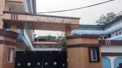 NEET यूजी पेपर लीक केस में CBI ने हजारीबाग में स्कूल प्रिंसिपल को कस्टडी में लिया, घंटों पूछताछ के बाद कार्रवाई