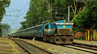Train News: पटना-आरा-बक्सर से दिल्ली जाने वालों के लिए गुड न्यूज, 29 जुलाई तक स्पेशल ट्रेन; जाने टाइमिंग और रुट