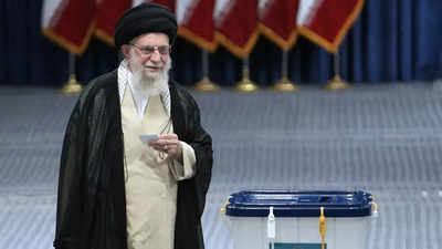 ईरान में राष्ट्रपति पद के चुनाव के लिए मतदान शुरू, खामनेई ने डाला वोट, जानें क्‍यों दुनिया की लगी हैं निगाहें
