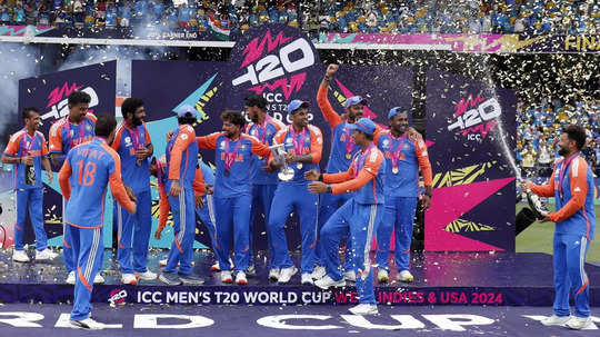 कोई नहीं रोक पाया टीम इंडिया का रथ, लीडरशिप के साथ टीम वर्क और  कमिटमेंट ने बनाया वर्ल्ड चैंपियन