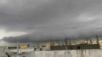 Karnataka Rains: ಬೆಂಗಳೂರು ಆಕಾಶದಲ್ಲಿ ಇಂದು ಕೂಡಾ ಸೂರ್ಯ ಕಾಣೋದು ಡೌಟ್ : ಜುಲೈ 5 ರವರೆಗೂ ಇರಲಿದೆ ಮಳೆ !