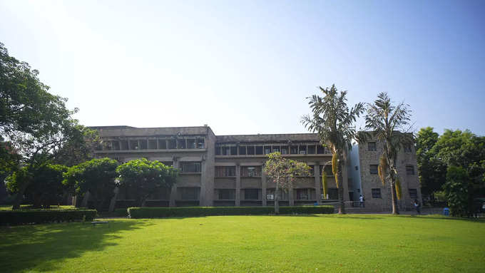 Department of Business Economics, Delhi University