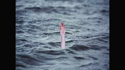 आगरा में तालाब में डूबकर 4 बच्चियों की मौत, यमुना एक्सप्रेसवे के पास हुआ दर्दनाक हादसा