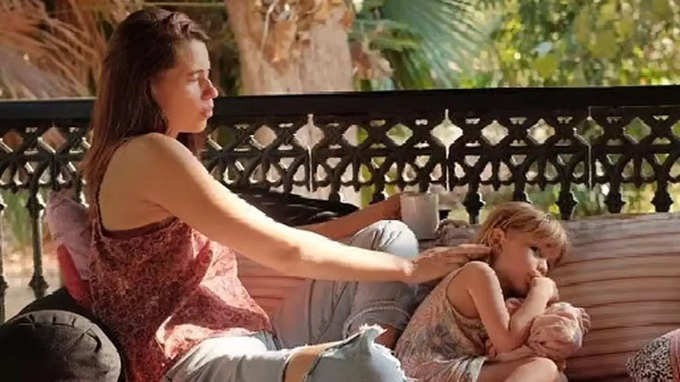 Kalki Koechlin with her daughter