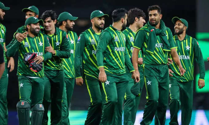 ​पाकिस्तान- 142 जीत​