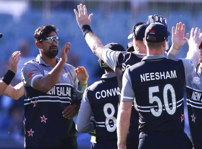 न्यूजीलैंड- 111 जीत