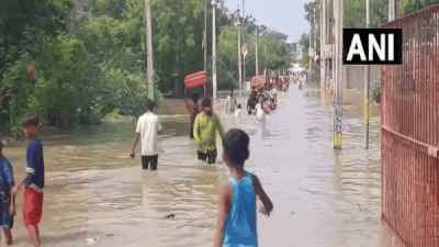 दिल्ली में होगी पानी की किल्लत, मुनक नहर का बांध टूटा, निचले इलाकों में भरा पानी