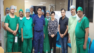 49 डॉक्टर्स की टीम, 12 घंटे सर्जरी और मुंबई के KEM अस्पताल ने हार्ट ट्रांसप्लांट कर रचा इतिहास