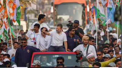 यूपी में पुरानी लय हासिल करने में जुटी कांग्रेस, राहुल गांधी की कप्तानी में मिशन 2027 का प्लान समझिए