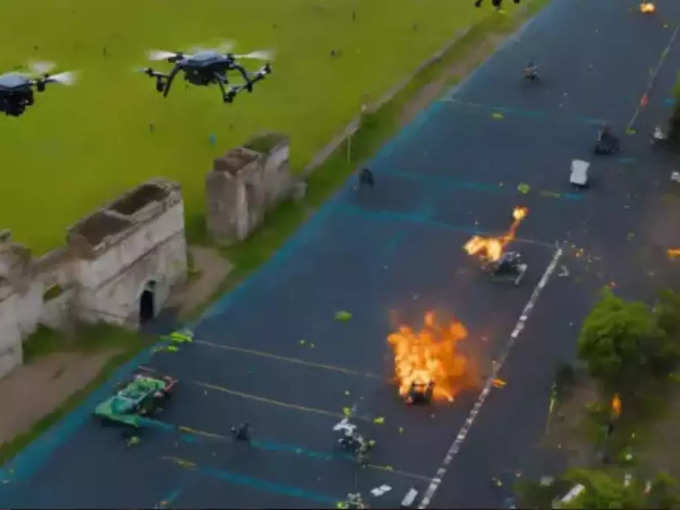 निकोलस मडुरो- 2018 में एक भाषण के दौरान ड्रोन हमला​