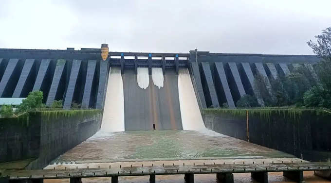 Koyna Dam : कोयना धरणाचे चार दरवाजे उघडले