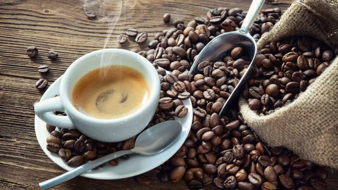 कैफीन का सेवन कम करें