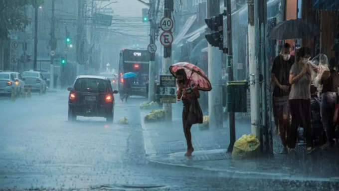 हरियाणा- UP में हो रही है भारी बारिश