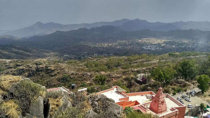 ಸಾಂಸ್ಕೃತಿಕ ಮತ್ತು ಐತಿಹಾಸಿಕ ಅದ್ಭುತಗಳು