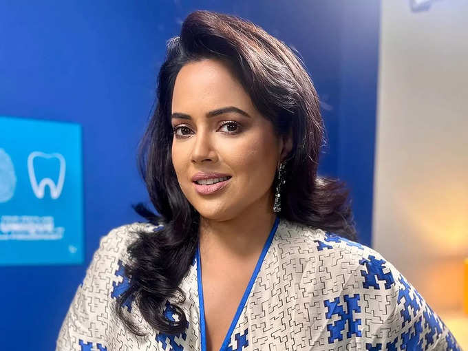 sameera-reddy-pic